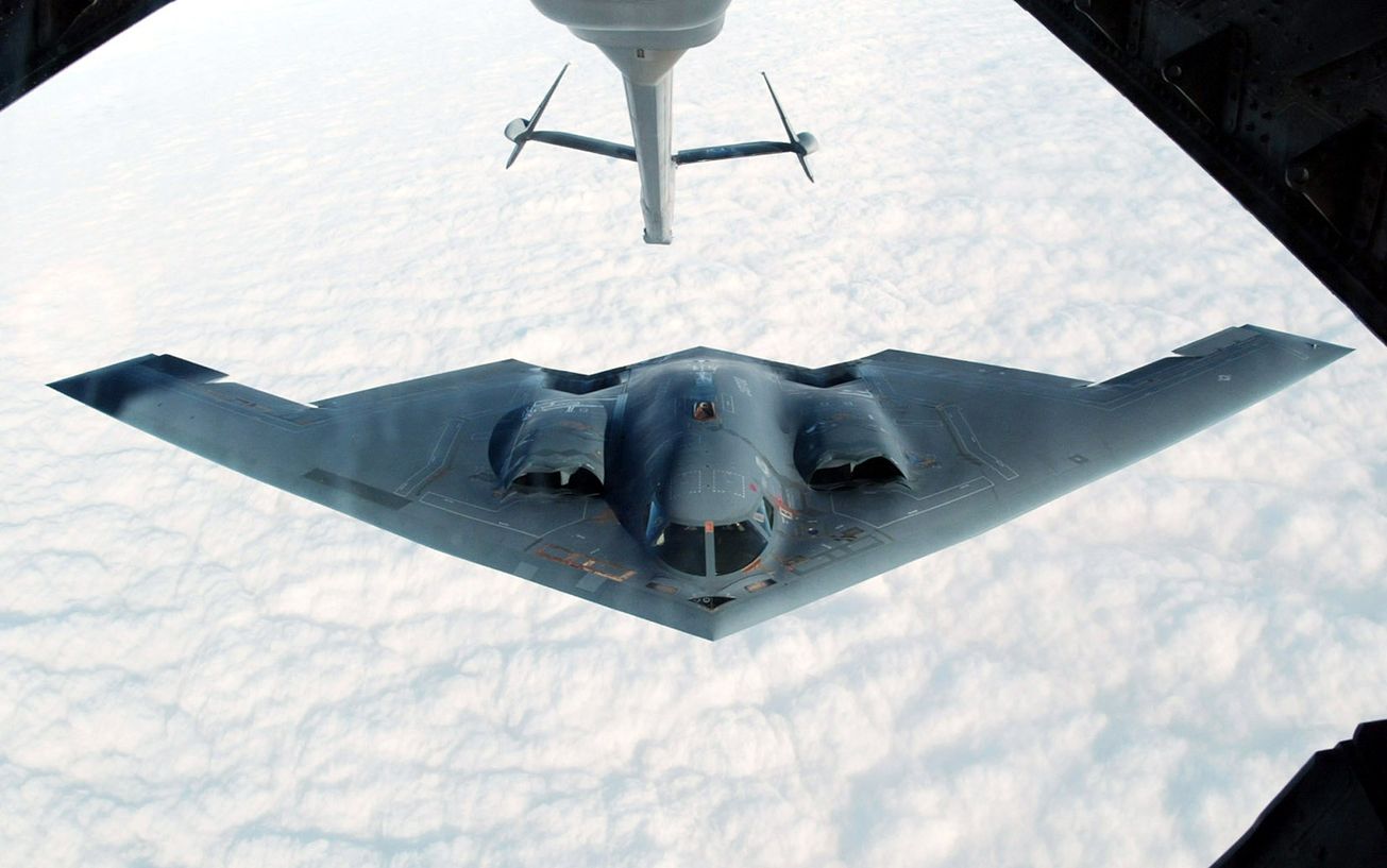 Stealth Drone Surprise: Meet The B-2's Look-Alike, The RQ-180 | The ...